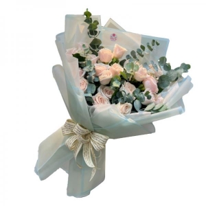 Bó hoa hồng kem chúc mừng sinh nhật con gái