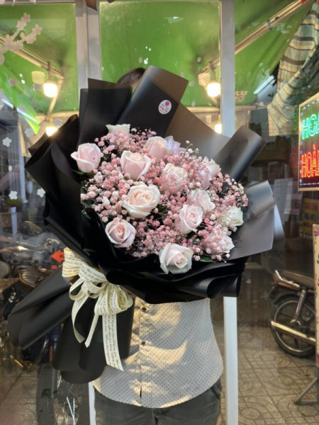 Bó hoa hồng kem mix hoa baby tặng sinh nhật phái nữ 1