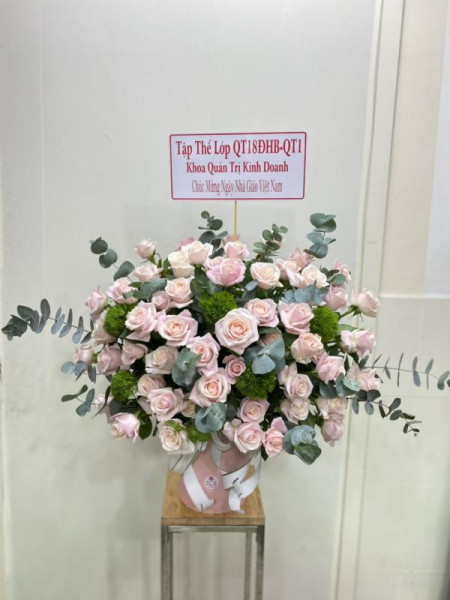 Giỏ hoa hồng mix cúc wicky tặng sinh nhật sếp nữ 1