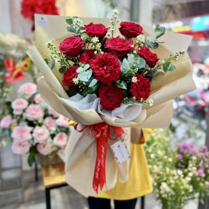 Bó hồng Ohara 10 bông mix thạch thảo tặng sinh nhật