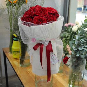 Bó hoa hồng đỏ Ohara 13 bông tặng sinh nhật ý nghĩa