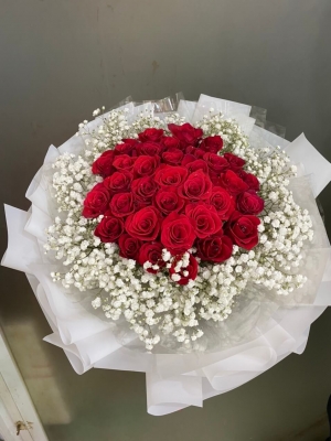 Bó hoa hồng đỏ mix baby - Mãi Bên Nhau