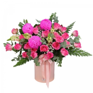 Hộp hoa sinh nhật tặng phái nữ- cúc mẫu đơn, hồng sen, baby, mõm sói, lá bạc, đuôi chồn