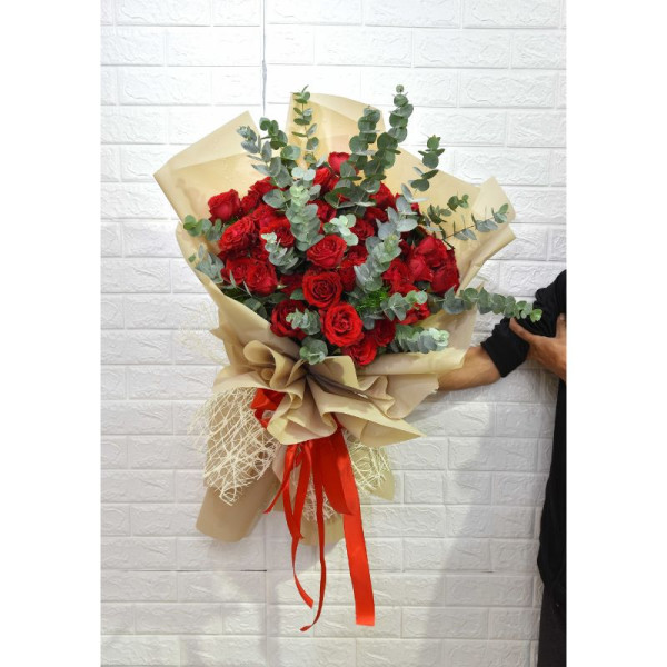 Bó hoa hồng 50 bông King Red Ohara 1